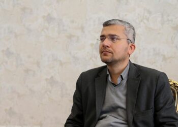 سخنگوی کمیسیون امنیت ملی مجلس: شرایط فعلی، شرایط ماقبل جنگ نیست/ نمی‌گویم جنگ می‌شود یا نمی‌شود، چون با یک رژیم دیوانه طرفیم