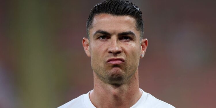 ببینید | بازگشت کریستیانو رونالدو به عربستان با مدل موی جدید