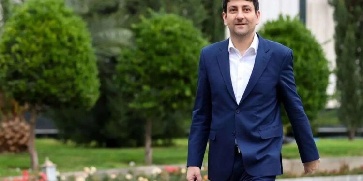 ببینید | وزیر ارتباطات: نگاه تقابلی با فناوری پاسخگو نیست