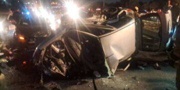 ببینید | تصاویر تازه از ورود خودرو به میان جمعیت در فرانسه