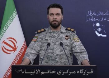 سخنگوی قرارگاه مرکزی خاتم الانبیا: نیازی به مین گذاری در خلیج فارس نیست/ ایران ابتکار عمل در خلیج فارس و آب‌های سرزمینی عمان را در دست دارد