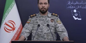 سخنگوی قرارگاه مرکزی خاتم الانبیا: نیازی به مین گذاری در خلیج فارس نیست/ ایران ابتکار عمل در خلیج فارس و آب‌های سرزمینی عمان را در دست دارد