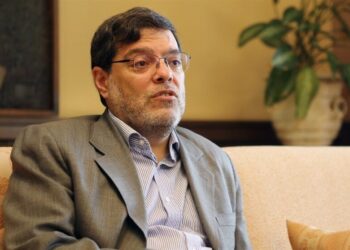 مرندی: اگر آمریکا واقعاً قادر به تصرف تنگه هرمز بود، جنگ تا امروز به پایان رسیده بود