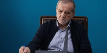 ببینید  | پزشکیان: دشمن باید خواب این را ببیند که ما در برابر تجاوز آن‌ها کوتاه بیاییم