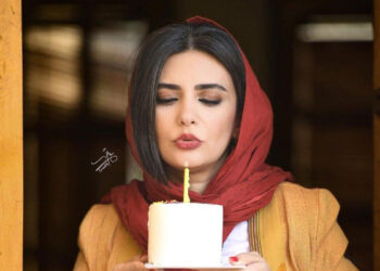 ببینید | ویدیوی تازه لیندا کیانی از تولد ۴۵ سالگی‌اش
